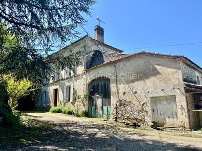 Corps de ferme - 160 m² - 5 pièces