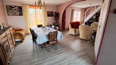 Maison - 140 m² - 7 pièces