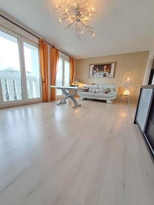 Appartement - 91 m² - 3 pièces