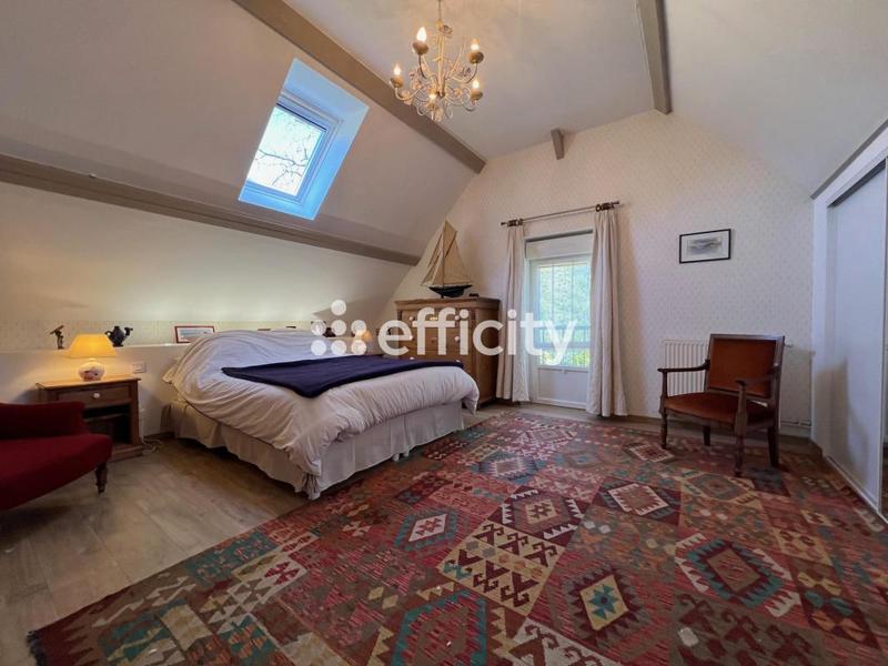 Longère - 250 m² - 8 pièces