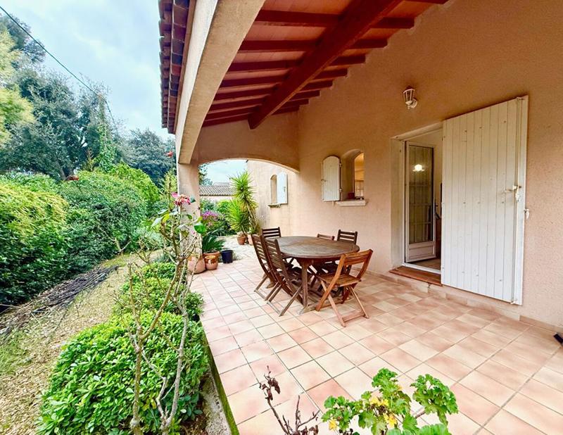 Villa - 112 m² - 6 pièces