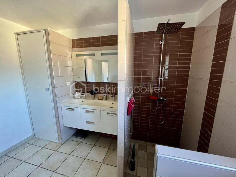 Maison - 142 m² - 6 pièces