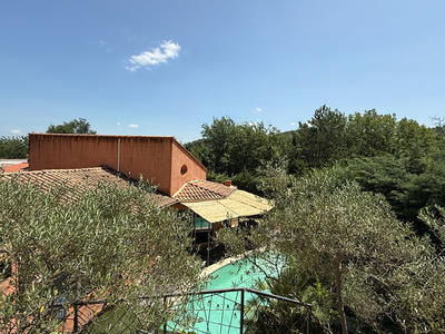 Maison - 136 m² - 5 pièces