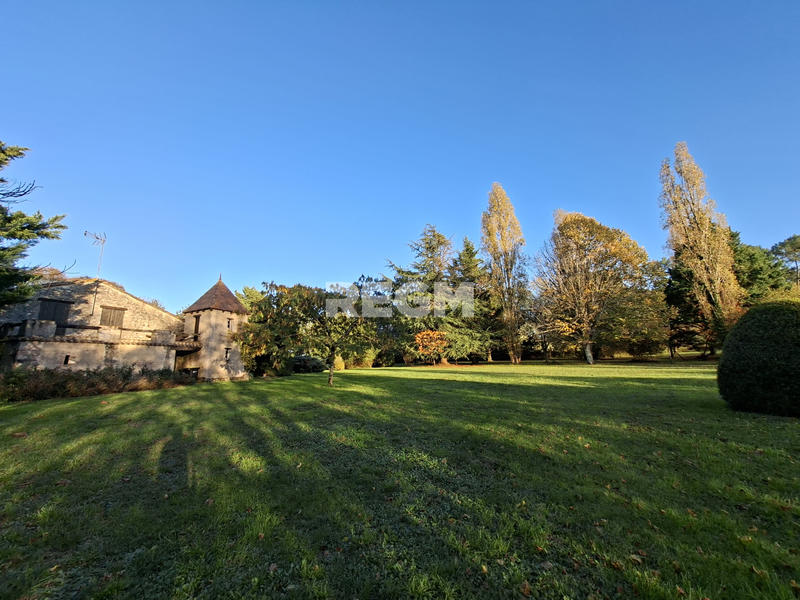 Maison - 190 m² - 6 pièces