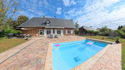 Maison - 150 m² - 6 pièces