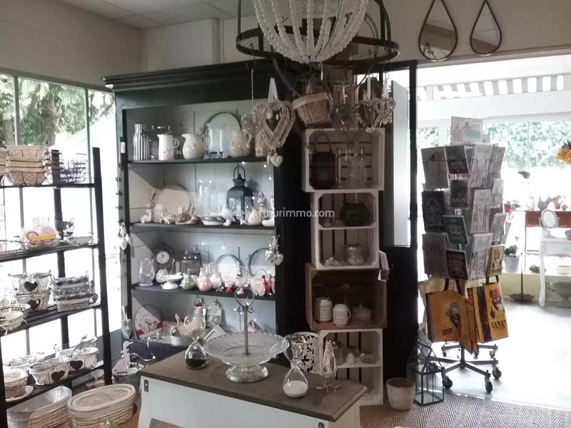 Bureau - 82 m² - 2 pièces