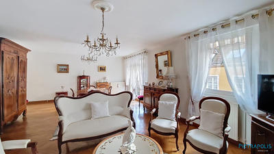 Appartement - 127 m² - 5 pièces