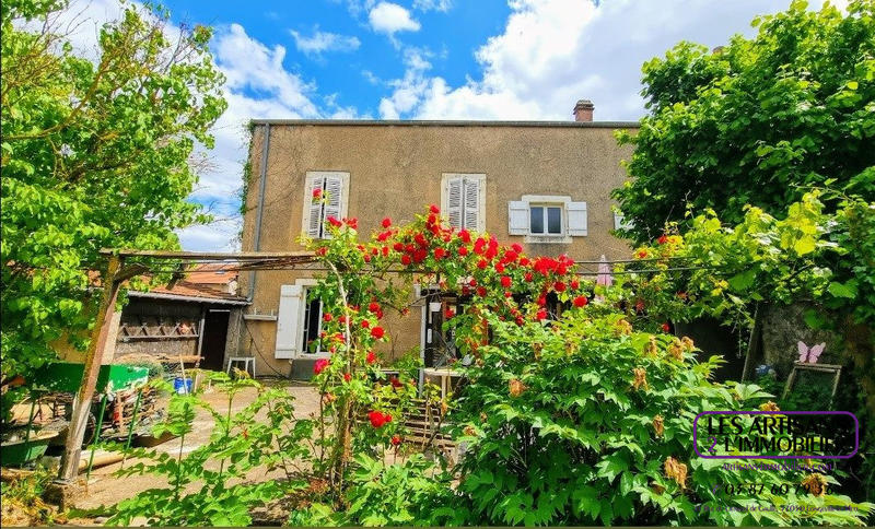 Maison ancienne - 180 m² - 7 pièces