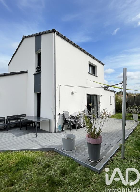 Maison - 104 m² - 6 pièces