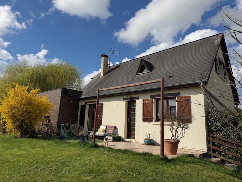 Maison - 120 m² - 5 pièces