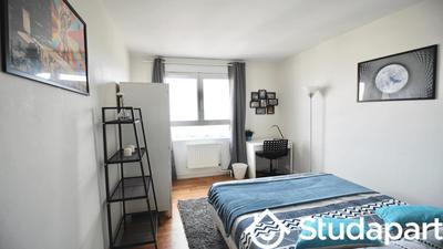 Chambre - 11 m² - 1 pièce