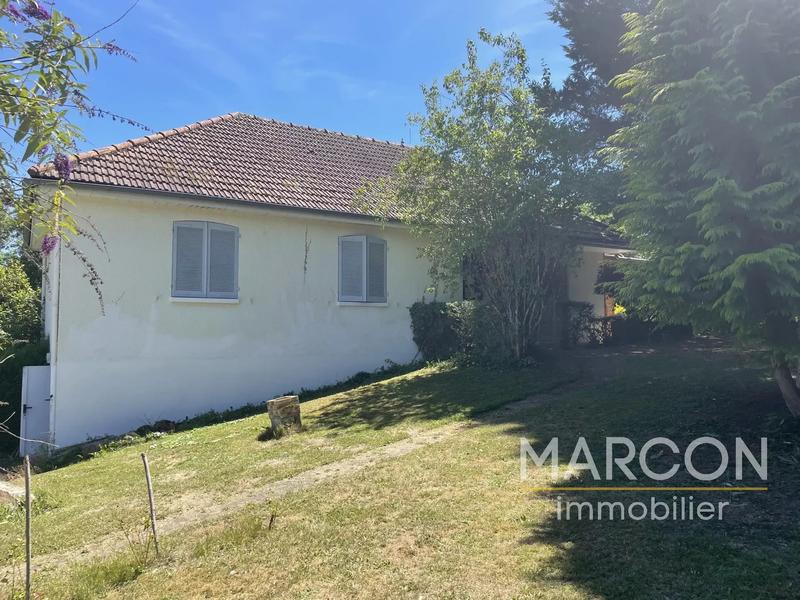 Maison - 208 m² - 7 pièces