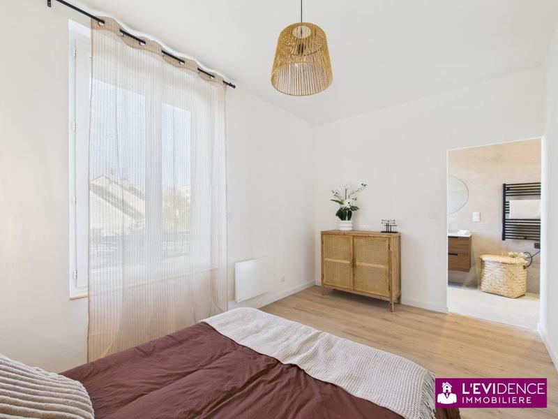 Appartement - 77 m² - 3 pièces