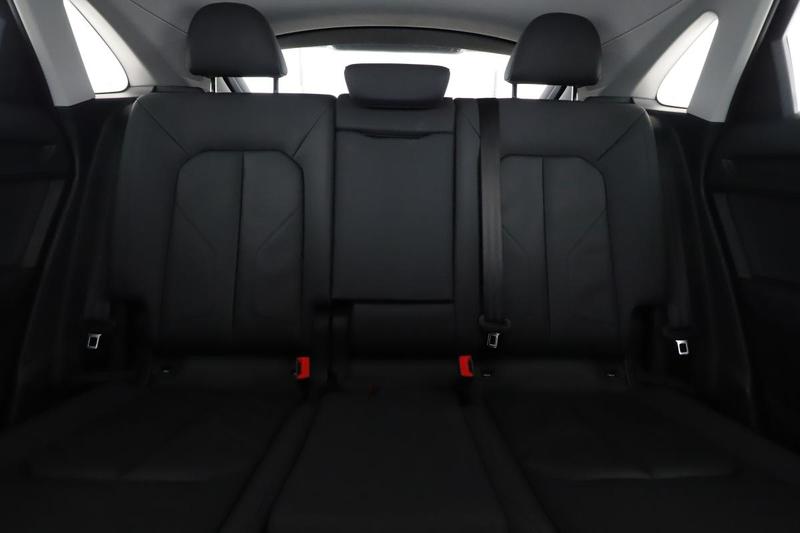 Audi Q3 Sportback 35 Tdi s line s tronic 7 150 ch