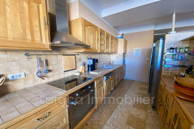 Appartement - 75 m² - 4 pièces