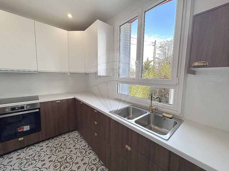 Maison - 127 m² - 6 pièces