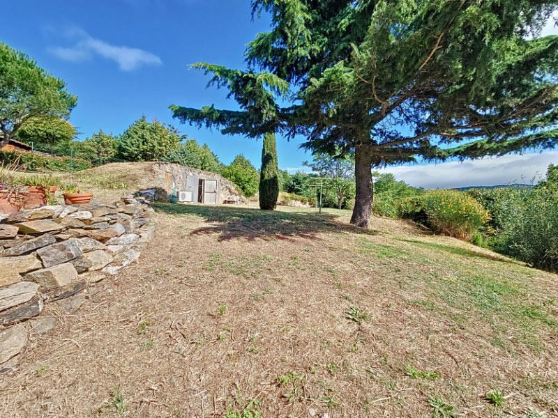 Maison - 264 m² - 7 pièces