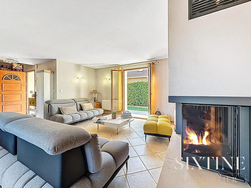 Maison - 137 m² - 1 pièce