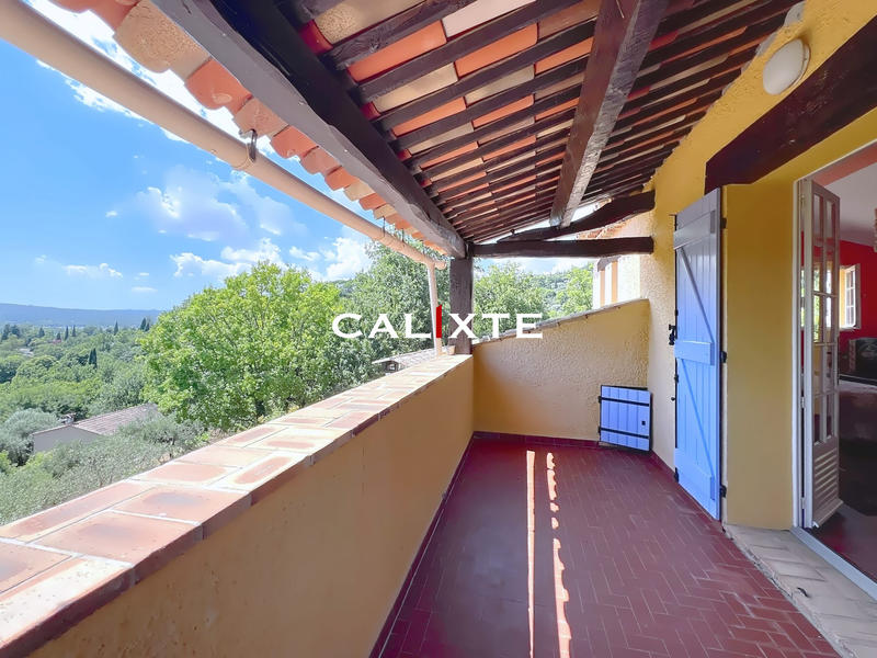 Villa - 270 m² - 8 pièces