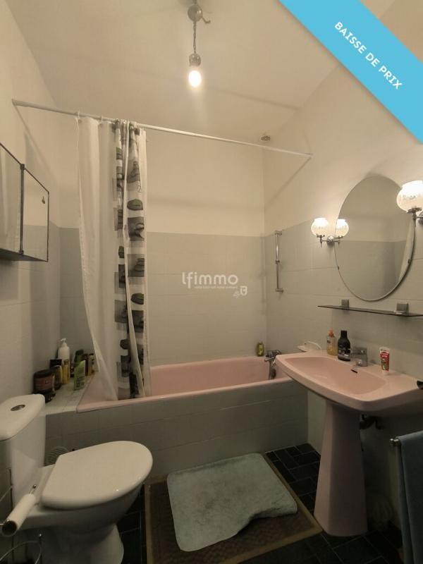 Maison - 260 m² - 9 pièces