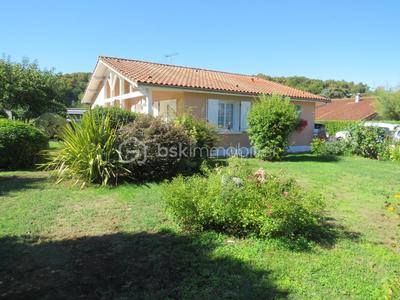 Maison - 81 m² - 3 pièces