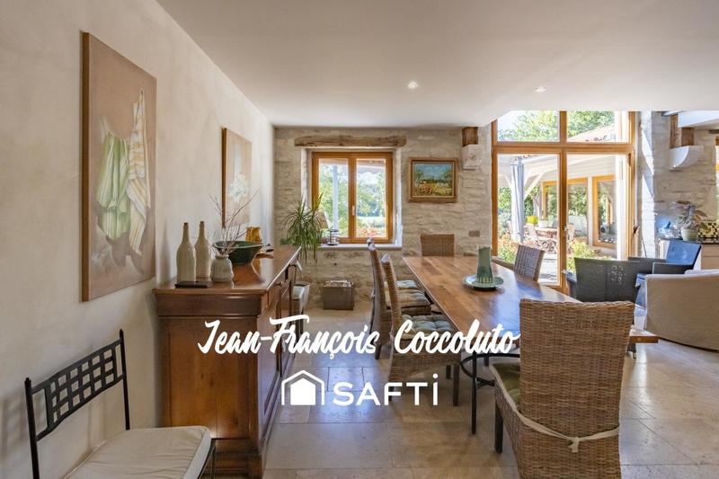 Maison - 350 m² - 13 pièces