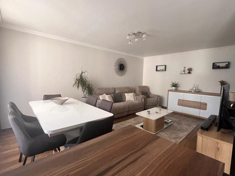 Appartement - 72 m² - 3 pièces