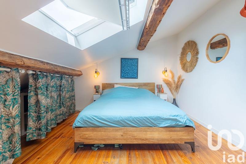 Appartement - 90 m² - 3 pièces