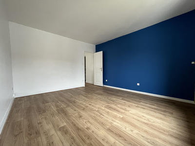 Maison - 111 m² - 5 pièces