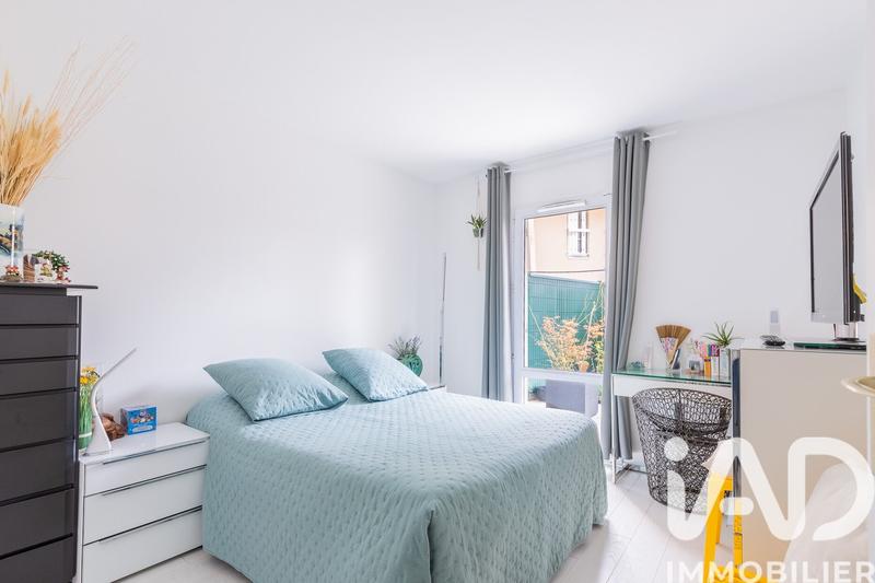 Appartement - 79 m² - 4 pièces