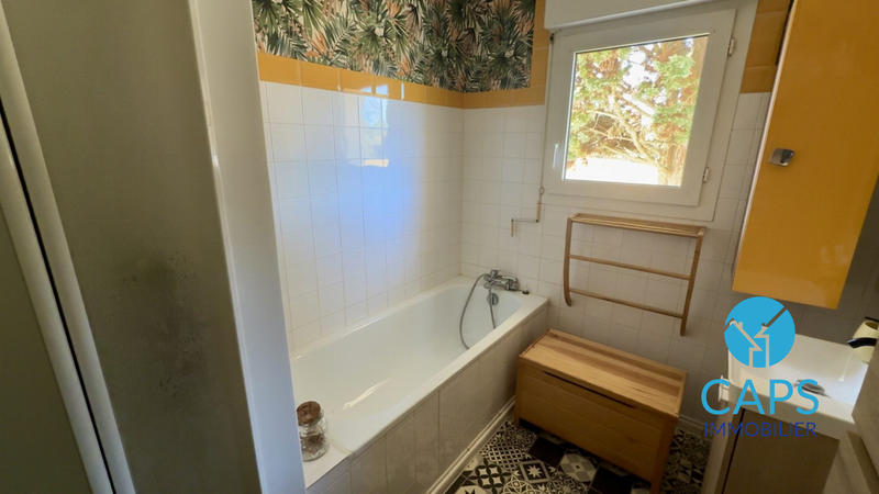 Maison - 97 m² - 4 pièces