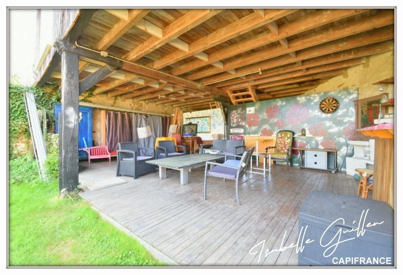 Maison - 352 m² - 9 pièces