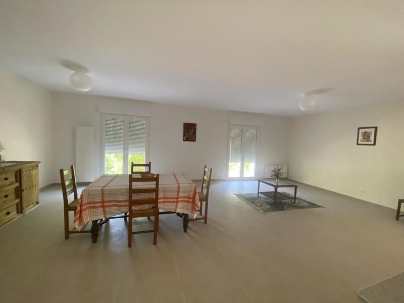 Villa - 174 m² - 6 pièces