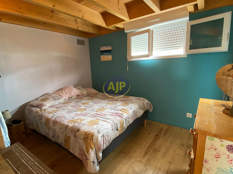 Maison - 105 m² - 4 pièces