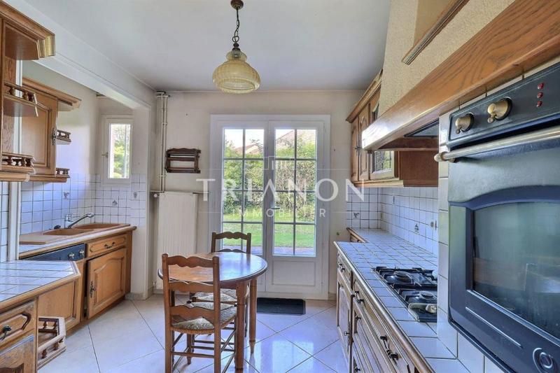 Maison - 164 m² - 8 pièces