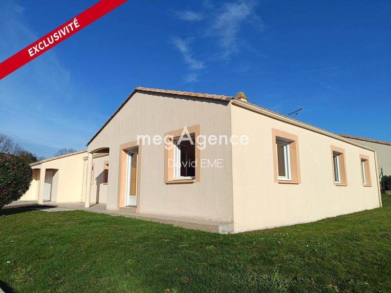 Maison traditionnelle - 108 m² - 5 pièces