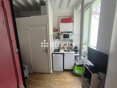 Appartement - 9 m² - 1 pièce