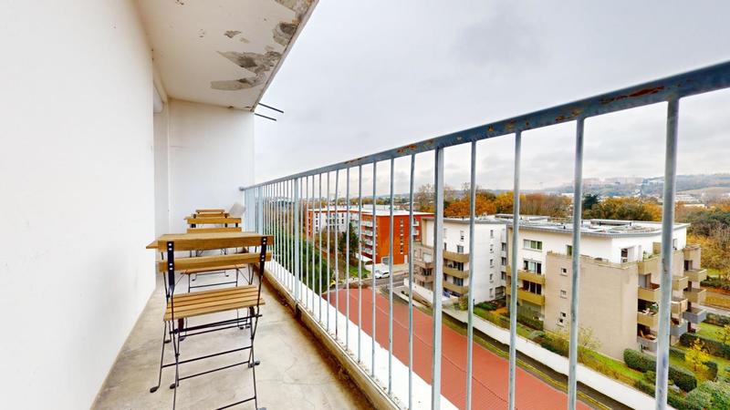 Appartement - 75 m² - 5 pièces