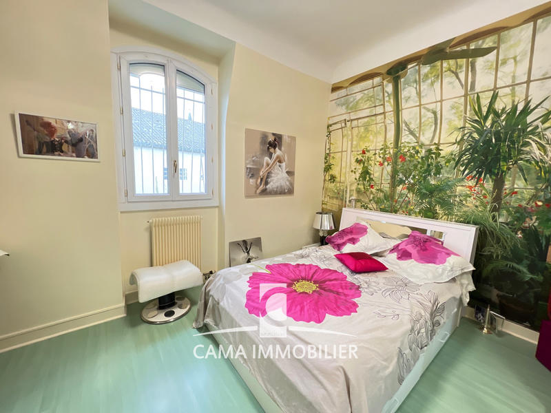 Maison - 197 m² - 7 pièces