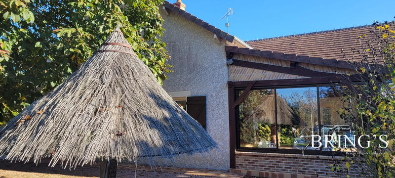 Maison - 204 m² - 8 pièces