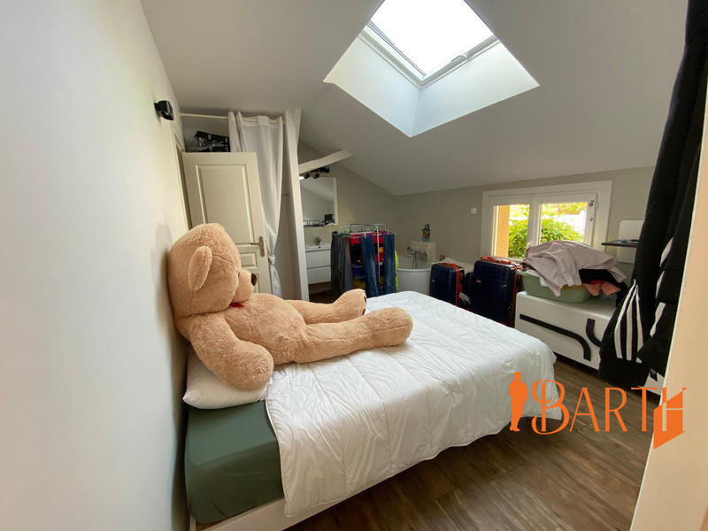 Villa - 185 m² - 6 pièces