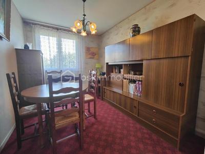 Maison - 89 m² - 5 pièces