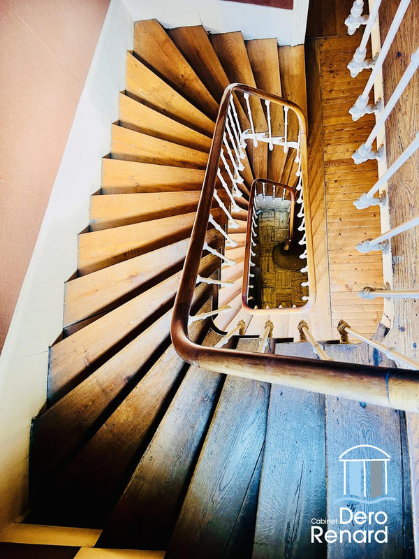 Maison ancienne - 270 m² - 10 pièces