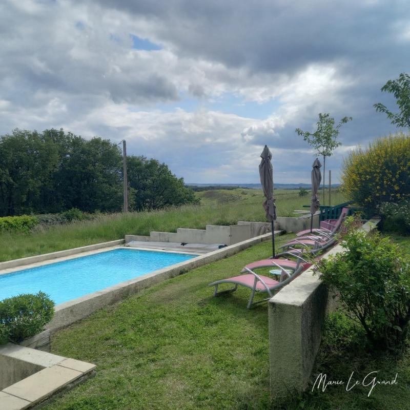 Maison en pierre - 162 m² - 8 pièces