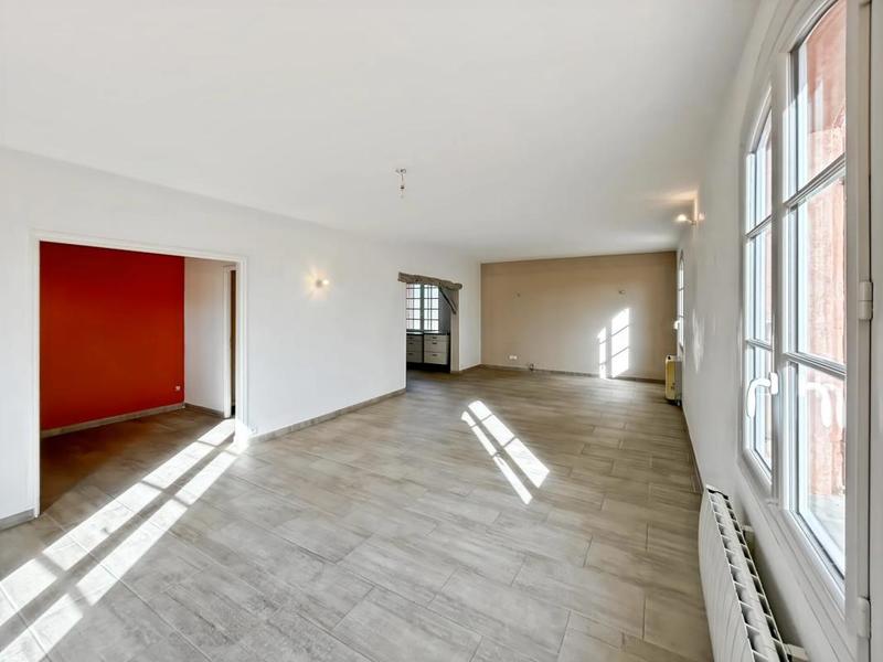 Maison - 165 m² - 6 pièces