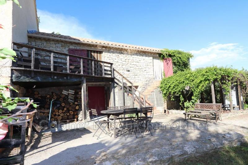 Mas - 400 m² - 7 pièces