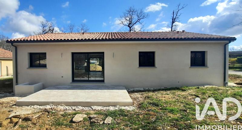 Maison - 115 m² - 5 pièces