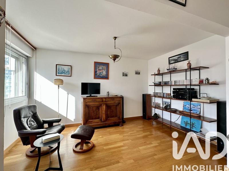 Appartement - 90 m² - 3 pièces