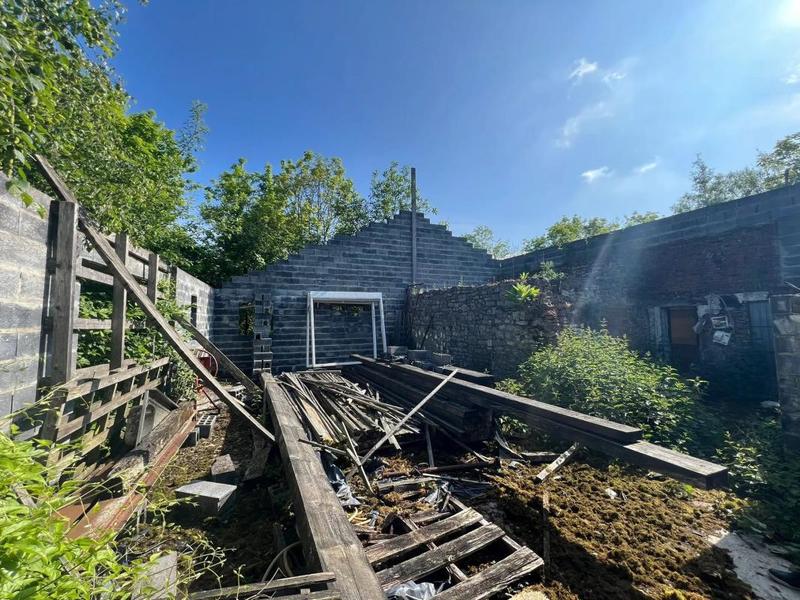 Maison - 170 m² - 1 pièce