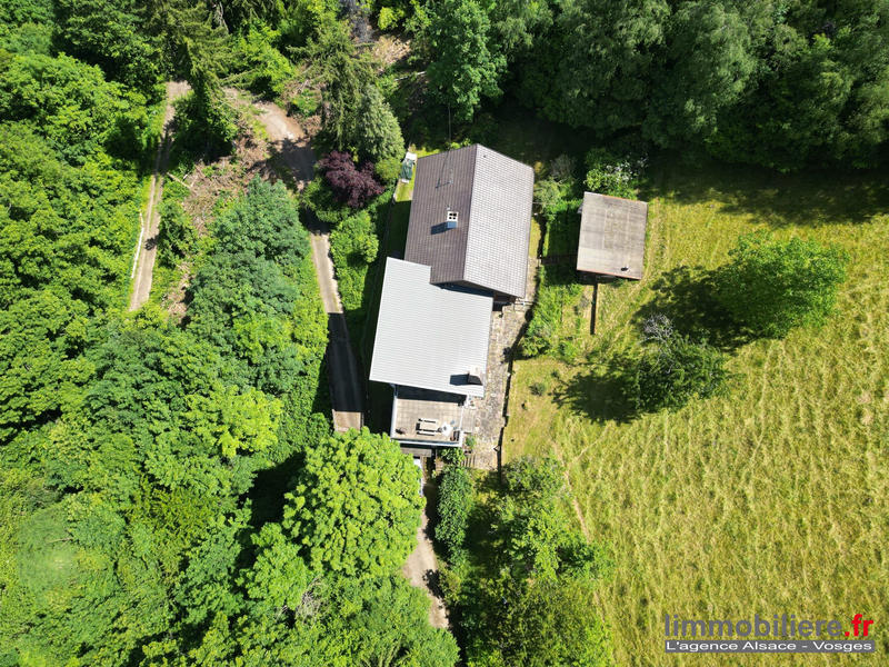 Maison - 272 m² - 9 pièces